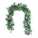 Kunstlik rippuv eukal&uuml;ptipidu viinapuu lehed vaniku rekvisiidid foto kodukaunistus