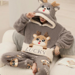 Uus meeste talvine paksendatud korallifliisist pidžaamakomplekt pl&uuml;&uuml;sist kapuutsiga kodu&uuml;likond pikkade varrukatega multifilmi flanell 2 tk komplekt soe &ouml;&ouml;pesu pluss suurus 3XL 4XL XL