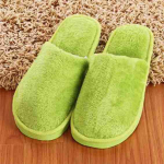 Soe libisemisvastane Unisex suss Plush Size Mugav s&uuml;gisene &uuml;hev&auml;rviline kodu sisejalatsid talvesussid 38-39 roheline