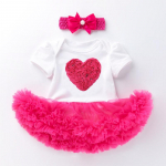 Vasts&uuml;ndinud beebit&uuml;druku s&uuml;nnip&auml;evap&uuml;kskost&uuml;&uuml;m - L&uuml;hikeste varrukatega kahest osast koosnev komplekt 59 (0-3 months)