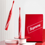 ApiYoo x Supreme Elektriline Hambahari CN pistikuga (adapter kaasas)