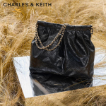 CHARLES & KEITH Suure Mahutavusega Kett-L&uuml;liga Hobo &Otilde;lakott L