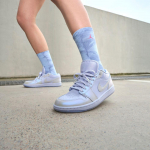 Jordan 1 Low SE Ghost P&auml;rlmutterkootud (Naiste omad) 35.5