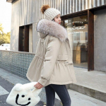 Naiste talvekapuutsiga kunstkarusnahast vooder Tuulekindel suur tasku Midi soe mantel Puffer jope Puuvillane polsterdatud Parkas V&auml;lisriided Mantel M