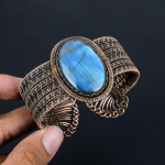 Labradoriit V&auml;&auml;riskivi Puhas Vask Traadiga M&auml;hitud K&auml;sitsi Valmistatud Mansett/ K&auml;ev&otilde;ru Reguleeritav Ehted Adjustable sinine