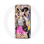 Samsung Galaxy S7 &uuml;mbris Chase Your Dreams M&iacute;a C&aacute;ceres ja &Aacute;lvaro Paz