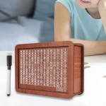 Retro rahakastis&auml;&auml;stja koos leti k&auml;sit&ouml;&ouml;ga hoiukohvrite loendamisega sihtm&auml;rk hoiup&otilde;rsas 10000 Dollar