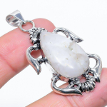 Natural Rainbow Moonstone Gemstone 925 Sterling Silver Pendant 2.09 k1l67