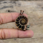 Ammoniidi Fossiil Ripats Elektrovormitud Vaskripats V&auml;&auml;riskivi Ripats Akvamariin Toores Ripats K&auml;sitsi Valmistatud Elektrovormitud Ehted Kingitus Naistele