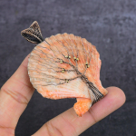 Natural Orange Sea Shell Gemstone Copper Wire Wrap Jewelry Pendant 3.07 e8j69