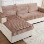 Pehmed diivanikatted Diivanipadi universaalne libisemiskindel Four Seasons talvediivani kate 110x210cm kohv