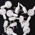 50 TK Lihtne kasutada rippuv maal N&auml;htamatu ristpistes riidepuu Pildik&uuml;&uuml;n Pildiraam konksuga seinakinnitus