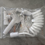 1SET Multifunktsionaalne WC-pott bidee kraan du&scaron;ipihusti Vannituba du&scaron;ivoolik WC-pott bidee pihusti bidee otsiku tarvikud valge