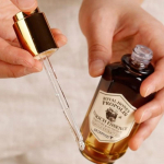 SKINFOOD Royal Honey Propolis Enrich Essence 50mL