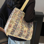 Large Capacity Ethnic Style Dumpling Bag Women's New Trendy Fashion Crossbody Bag Women Ins Niche Shoulder Bag Women