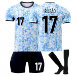 Jalgpalli treeningkost&uuml;&uuml;mi komplekt, 2425 v&otilde;&otilde;rsil spordimeeskonna vormiriietuse komplekt 26