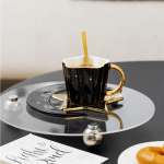 Loov T&auml;ht Kuu Veetass Kohvik P&auml;rastl&otilde;unatee Latte Kohvitass Komplekt Kontor Keraamiline Kruus Moodne Kodu Hommikus&ouml;&ouml;gi Piimakruus Kingitus 101-200ml must