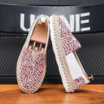 L&otilde;uendkingad Meestele 2024 Kevad/Suvi Uued Hingavad Slip-On Meeste Vabaaja Kangast Kingad Higiimavad K&auml;imiseks Espadrillid 39 punane