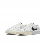 Nike Blazer Low '77 plit - Valge Must'DZ2544-100 Meeste Jalan&otilde;ud EU 42.5