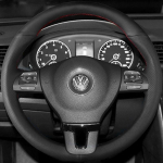 Must kunstnahast autojuhtimiskangi kate/&uuml;mbris Volkswagen VW Gol Tiguan Passat B7 Passat CC Touran Jetta Mk6 jaoks Yellow Thread