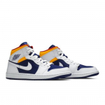 Air Jordan 1 Mid Valge S&uuml;gav Kuninglik Sinine 554724-131 EU 42.5 s&uuml;gav/valge