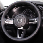 K&auml;sitsi &otilde;mmeldud libisemiskindel must ehtsast nahast auto rooliratta kate Mazda CX-30 CX30 2020-2023 Mazda 3 Axela 2020-2022 jaoks gray