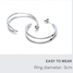 1 paar moodsaid naiste C-kujulisi k&otilde;rvar&otilde;ngaid, punased nikerdatud k&otilde;rvar&otilde;ngad ARMY kingituste jaoks