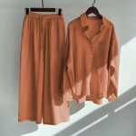 Suvine trend puuvillane ja linane s&auml;rgi&uuml;likond k&otilde;rge v&ouml;&ouml;kohaga lahtised p&uuml;ksid, elegantsed naiste komplektid, kaheosaline komplekt naistele S oranž