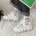 Uued valged tossud naistele mood paksude talladega naiste platvormtossud kevad-s&uuml;giskingad naistele vabaajajalatsid Zapatos De Mujer20 35