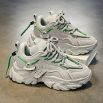 Moodsad meeste valged tossud Sport vabaaja n&ouml;&ouml;riga meeste kingad Kerged vulkaniseerivad jalan&otilde;ud k&otilde;ndimine Zapatillas Hombre meessoost 39 must