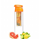 700ml/800ml Kaasaskantav puuvilja-infuuseriga veepudel Lastele V&auml;lisspordiks Sidrunimahla Pudel Klappkaas K&ouml;&ouml;gilauale Telkimiseks Reisimiseks 700ml oranž