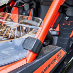 UTV Tuuleklaasi Aken HD Klamber Can-Am Maverick x3 1000 Commanderile Honda Pioneerile &Uuml;hilduv Polaris RZR-iga cf moto jaoks 1 PCS