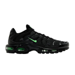 Nike Air Max Plus Must Roheline L&ouml;&ouml;k 40