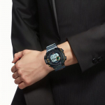 CASIO DW-8200 Seeria Frogman 200m Veekindel Antimagnetiline Kvartsvaik Rihm Meeste K&auml;ekell Hall Tihvt DW-8200B-9A DW-8200B-9A(ShouBiao) kuld