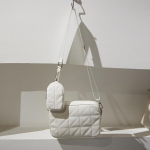 Suvine moetikandiga niit V&auml;ikesed PU-nahast ristkehaga kotid naistele Trend Suvekott Naiste kaubam&auml;rgiga &otilde;lak&auml;ekotid valge