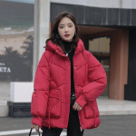 Punased l&auml;ikivad talvised moe uus Korea versioon, paksendatud lahtised suured, polsterdatud puuvillased naisteriided XXXL punane