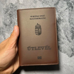 K&auml;sitsi valmistatud ehtsast nahast Ungari passi kaas Retro lahe meeste reisitarvikud Passi rahakott Magyarorsz&aacute;g pruun