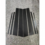 8 tk s&uuml;sinikkiust mustad piilaripostide kleepsud sobivad Toyota Innova AN140 2016-2021 2022 auto ukse akna v&auml;liskujunduse kattekomplektid s&uuml;sinikkiust must v&auml;rv