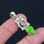 Looduslik roheline vask-t&uuml;rkiis v&auml;&auml;riskivi, massiivne 925 sterlingh&otilde;be, &ouml;&ouml;kulli disainiga tilgakujuline ripats, k&auml;sitsi valmistatud ripats ehtekink s&otilde;brap&auml;evaks roheline