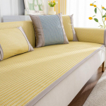 Suvematt Diivanipadi jahutusmatt suveks Suvepadi j&auml;&auml;siidist rotangist matt istmepadi libisemiskindel diivani kate 60*60