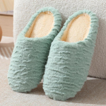 Naiste sisesussid, soojad pl&uuml;&uuml;sid kodusussid, s&uuml;gistalvised kingad, naiste maja, lame p&otilde;rand, pehmed liugused magamistuppa 37/38