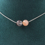 Pierres et Min&eacute;raux. Collier 2 perles Quartz Hematoide de Madagascar 8 mm Chaine en acier Collier femmes, hommes. Taille personnali