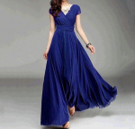 Boheemlaslik V-kaelusega l&uuml;hikeste varrukatega &scaron;ifoonist &otilde;htukleit v&ouml;&ouml;kohta r&otilde;hutava disainiga XXL