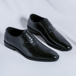 Kevad- ja s&uuml;gisene Korea versioon meeste teravate servadega ametlikud mugavad nahast kingad meestele retro paeltega &auml;ri vabaaja nahast kingad 44