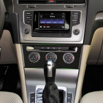 Carbon Fiber Interior Center Control Air condition Knob Frame Cover Sticker Trim For VW Golf 7 MK7 VII 2013 2014 2015 2016 TYPE B