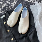 Madalad kingad H&otilde;bedased Tabi Ninja kingad Naistele L&otilde;hestatud varbaga madalad kingad Trotters Mocasines Mujer &Uuml;hev&auml;rvilised PU-nahast mokassiinid Femmes Slip-on klipid 35 beež
