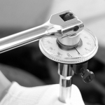 Auto &uuml;lemine nurgam&otilde;&otilde;tur 43832 tolli reguleeritav p&ouml;&ouml;rdemomendi m&otilde;&otilde;tja mutriv&otilde;ti auto auto