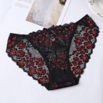 Naiste pitsp&uuml;ksid Madala v&ouml;&ouml;kohaga p&uuml;ksid Seksikad p&uuml;ksid Naiste tikandid Aluspesu Hingav G-String pesu Alusp&uuml;ksid ONE SIZE
