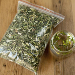 Leonurus cardiaca Tea Motherwort &Uuml;rdi kuivatatud tee Hiina taimne leonuriil Roheline tee 250g