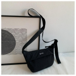 Cross Body Bag Naiste v&auml;ike riidest kott Lihtsa &otilde;lakotti disainiga Trendikas &uuml;li&otilde;pilasekott one size must